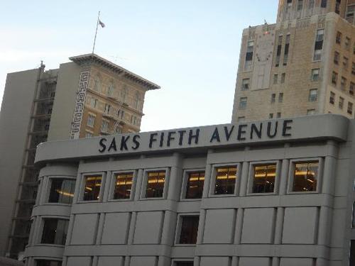 saks fifth avenue