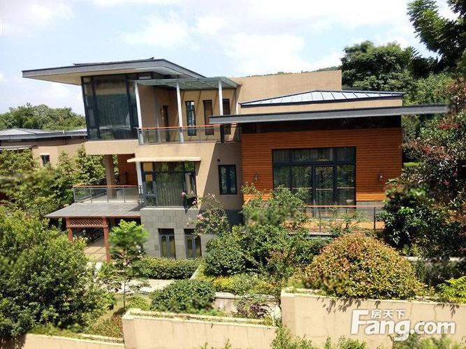 湘江壹号叠加毛坯别墅产权267平诚意出售