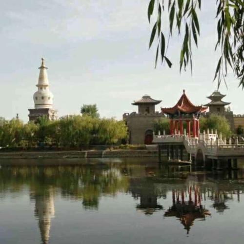 张掖山丹县南湖生态植物示范园景点介绍