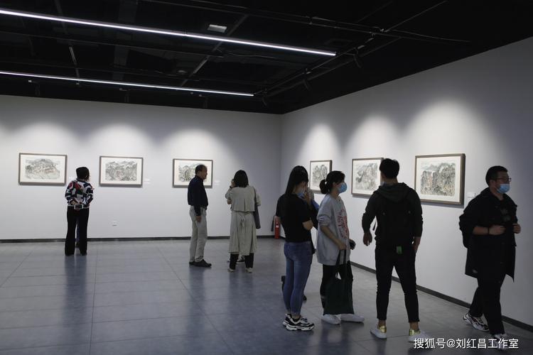 搭建艺术交流交易专业平台 西安当代美术馆艺术沙龙启幕