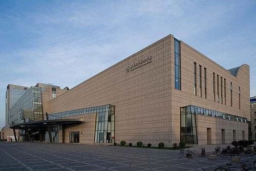 兰州艺苑美术学校告诉你:美术生为啥一定要去大城市上学?