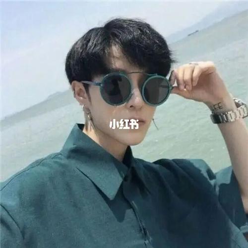 男头|最火的炒鸡帅的男神头像,痞帅痞帅的_头像_男生头像_帅哥_头像