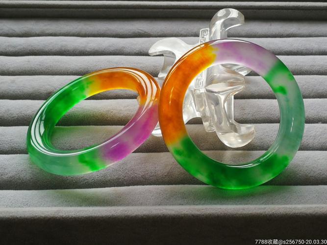 三彩翡翠手镯_价格38000.