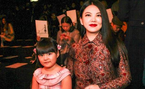 10岁王诗龄近照被嘲太胖,本尊晒美照反击获李湘力挺:可爱我妞