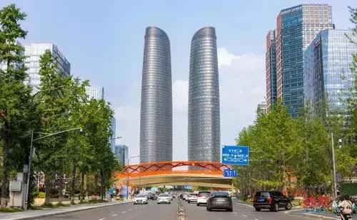 双塔融为一体▲根据近日公布的《成都市中优"十四五"规划》,交子金融