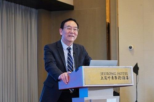 上海市社会医疗机构协会会长闫东方致辞上海中医药大学副校长杨永清