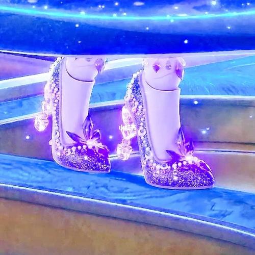 时希鞋部调图,无水印勿盗勿改勿转,谢谢 @78辞玖月yyds.