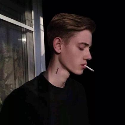 微信欧美男头ins风帅气大全 认真是一种态度-微信头像