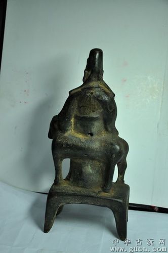首页 店铺交易 铜器铜雕 藏品尺寸/规格:规格:高22.0cm  长9.