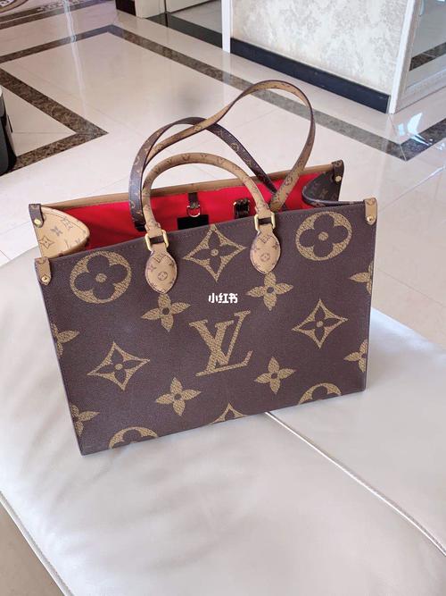 lv丛林款购物袋_购物袋_路易威登