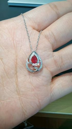 18k白金 红宝钻石项链_钻石项链_宝石_钻石_彩色宝石