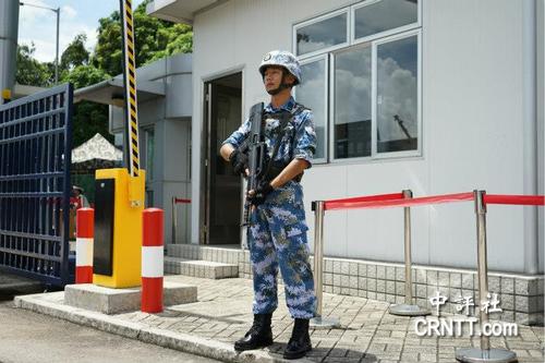 士兵站岗.(中评社 庄恭诚摄)