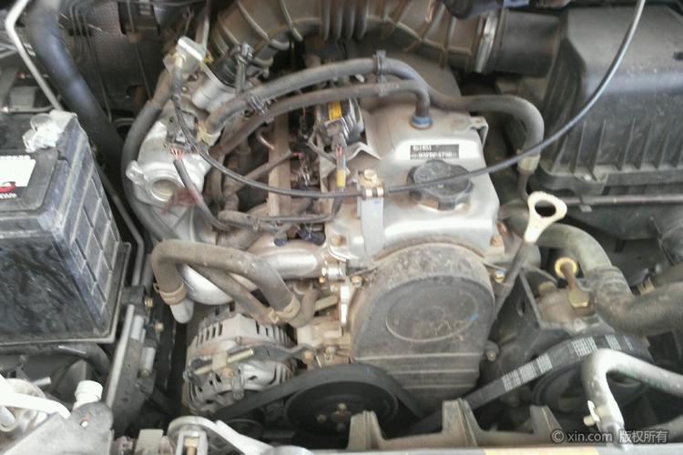 东风风行 菱智 2015款 1.6 手动 m3舒适型7座