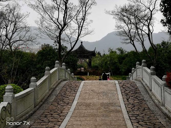游皋亭山"千桃园"———随着疫情的减缓,带孩子们去大