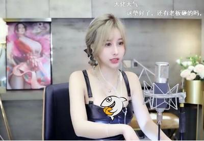三岁伊签约小象首秀被疑整容