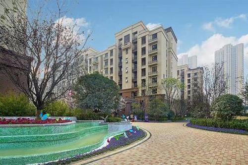 香溢西安,享受龙湖式幸福生活