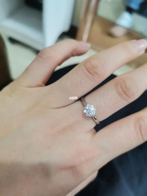 老凤祥钻戒95_钻戒_订婚戒指_老凤祥怎么样_男朋友