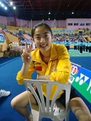 热点新闻   世界最高级别的羽毛球赛事成为了陈金转型担任教练的第一