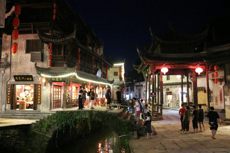 李坑夜景