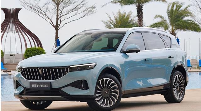 采用7座布局家族第二款车型岚图mpv更多信息曝光