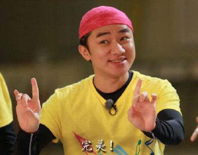 很多喜剧演员内心都有一个黑洞,然而王祖蓝说他没有,"只要观众一开心