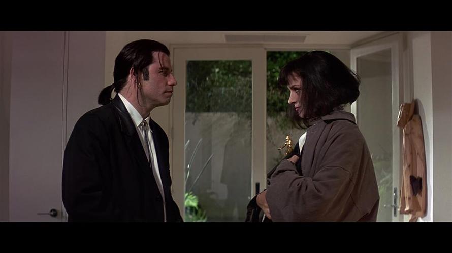 贯穿黑色幽默而自我申述低俗的黑帮片(低俗小说)影评