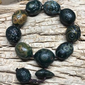 戈壁天眼石原石