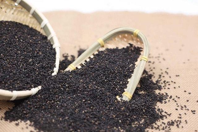 经常吃黑芝麻的人一段时间后身体会收获什么答案有点意外