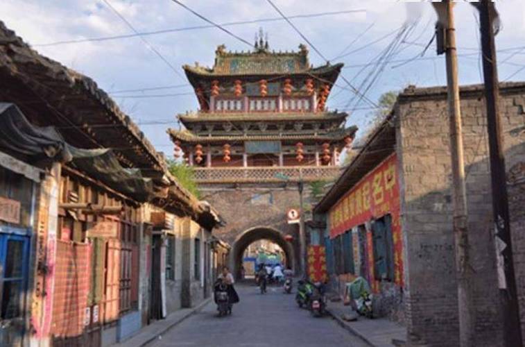 太谷地处晋中盆地,始建于西汉,初名阳邑县,隋开皇十八年(598)更名为