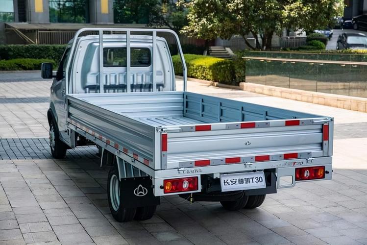 创富利器,长安神骐t30正式上市,售5.59万元起