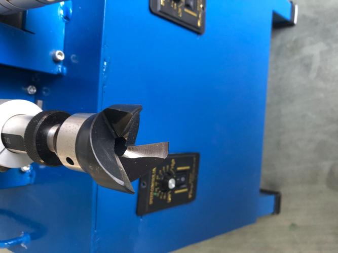 外圆倒角刀去毛刺设备电动