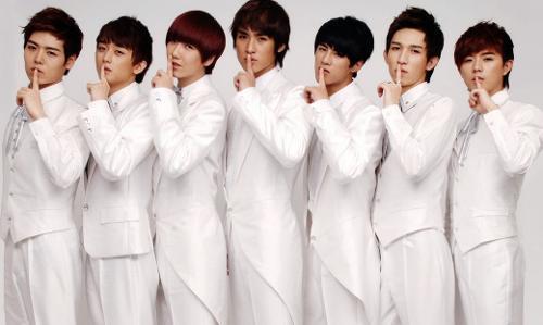  p>8090组合,中国内地流行乐男子演唱组合,由 a target="_blank" href