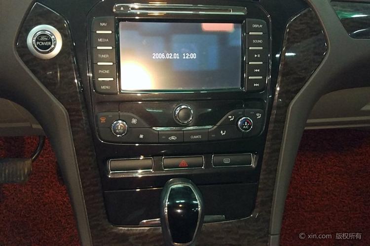 福特蒙迪欧空调调节区