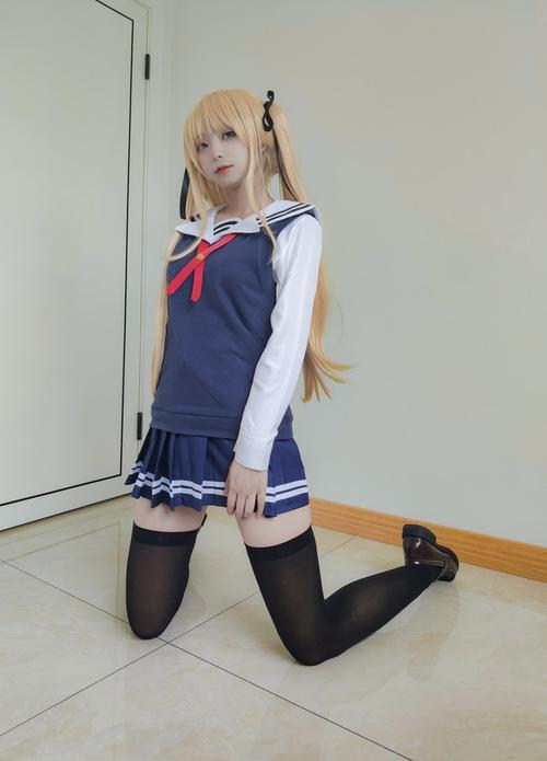 cos:黑丝双马尾英梨梨,超可爱的萌妹