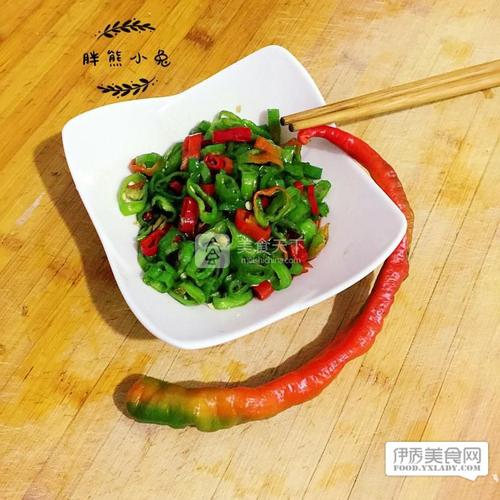 夏日凉拌爽口青椒