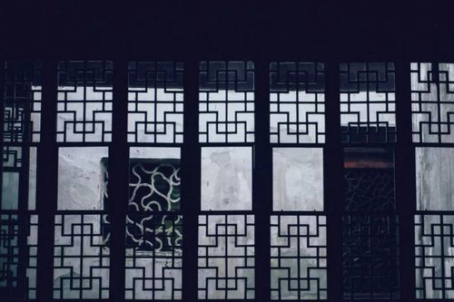 窗景,如诗.