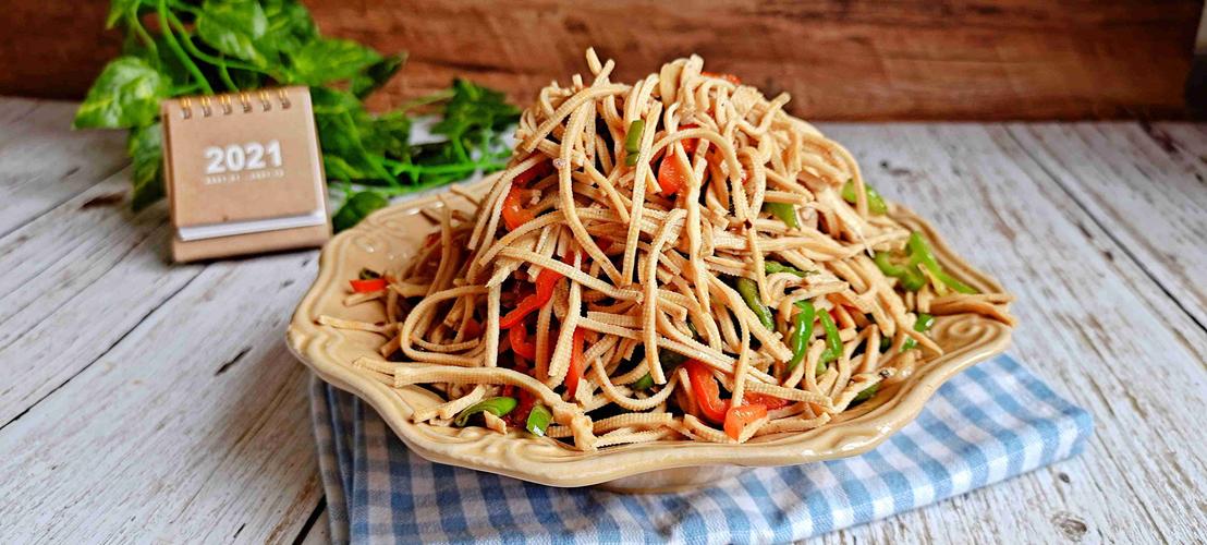 好吃又下饭的香辣尖椒豆腐丝