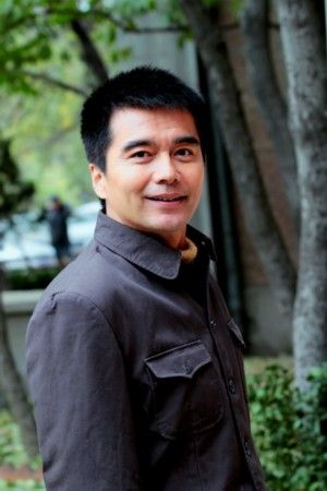 《一年又一年》,《空镜子》等多部电视剧中有过出色表现的许亚军,在