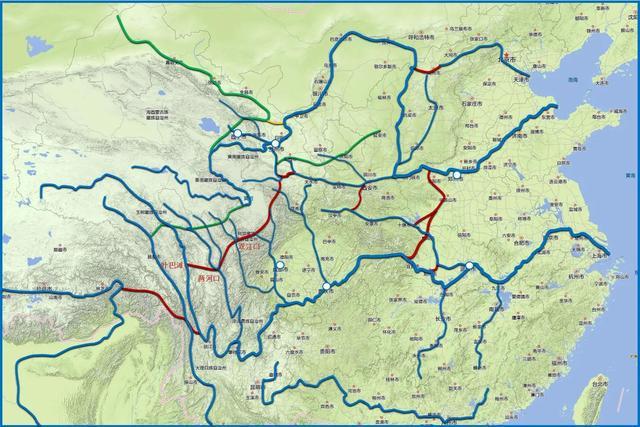 全国十大铁路枢纽主要集中在黄河长江流域