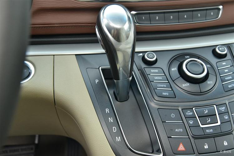 【别克gl82013款2.4l lt行政版换挡杆汽车图片-汽车图片大全】-易车网