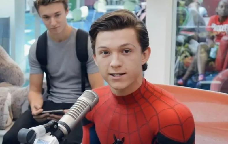 「被挑选」一直是新任蜘蛛侠「荷兰弟」的命