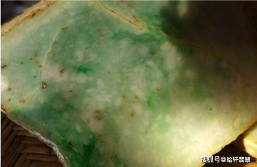 你知道怎么观察翡翠的棉吗?_棉絮