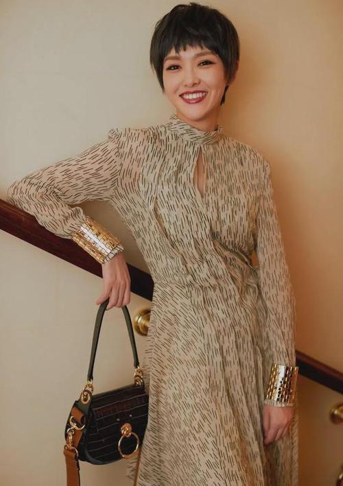 2022年女明星们能实现短发自由吗