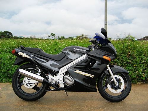 川崎zzr250摩托车跑车价格|川崎zzr250摩托车跑车型号规格