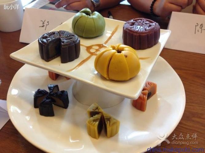 供应旭众sz-08济南旭众月饼自动摆盘机厂家(免费上门安装调试)