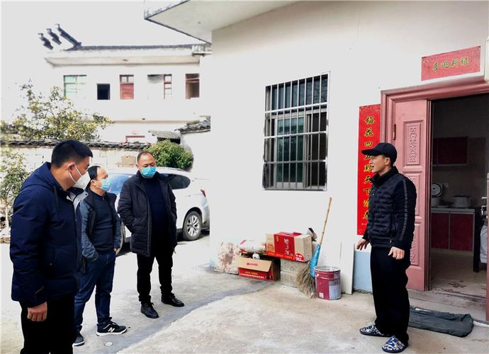 歙县富堨镇:疫情防控伸"边角"