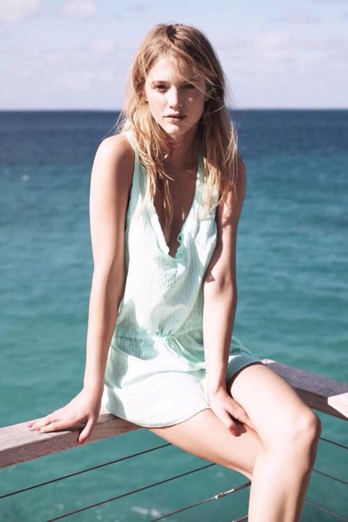 欧美身材好的励志壁纸 (第1页)