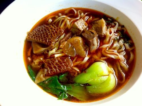 康师傅私房红烧三包牛肉面