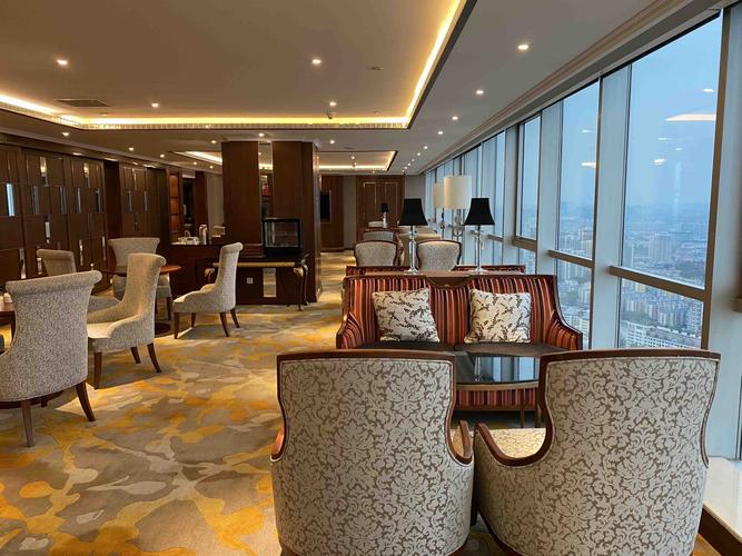 金陵津渡小山楼一宿行人自可愁南京金丝利喜来登酒店全景套体验