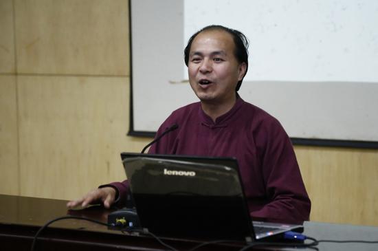 著名昆曲表演艺术家张卫东做客北京现代音乐(研修)学院大师讲堂